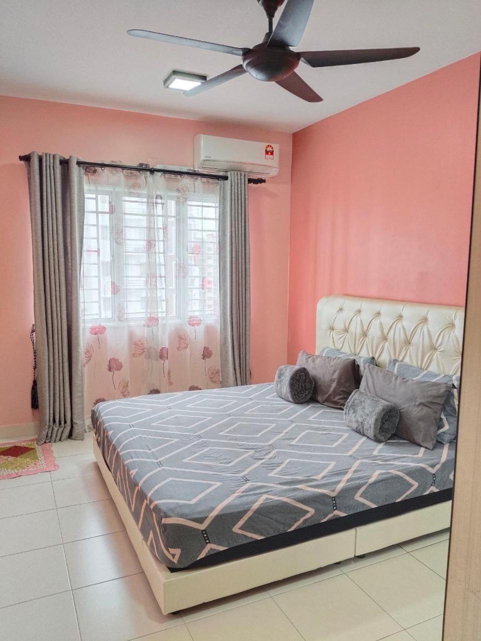 Nena Homestay Setia Alam, Air Conditioned, High Speed Internet Shah Alam Luaran gambar